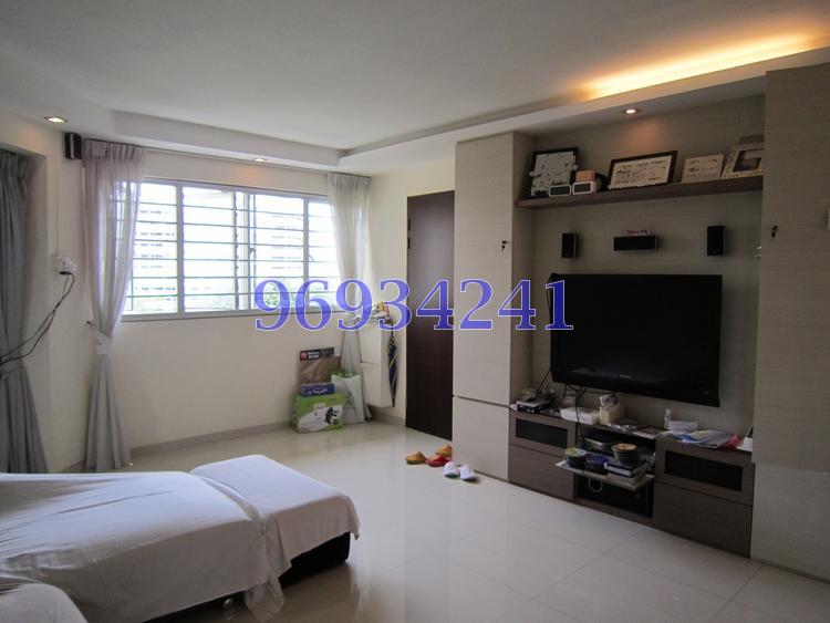Serangoon Avenue 4 thumbnail photo